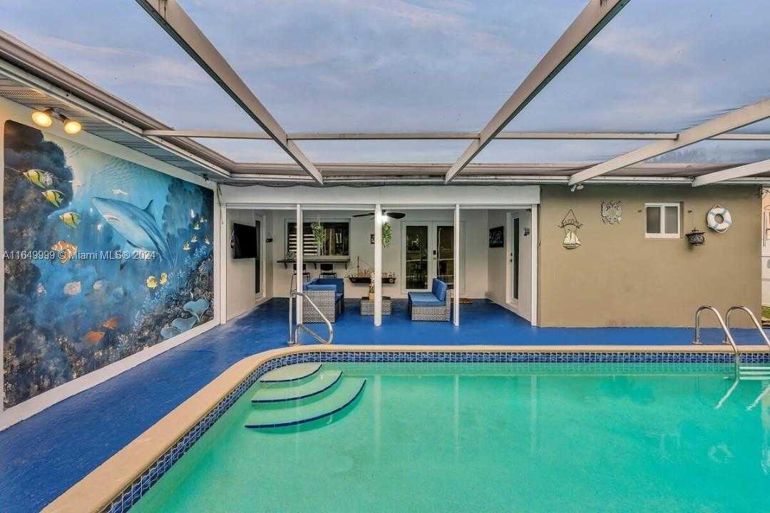 Small Image of 2210 NORTH 54TH AVE, Hollywood Number 21