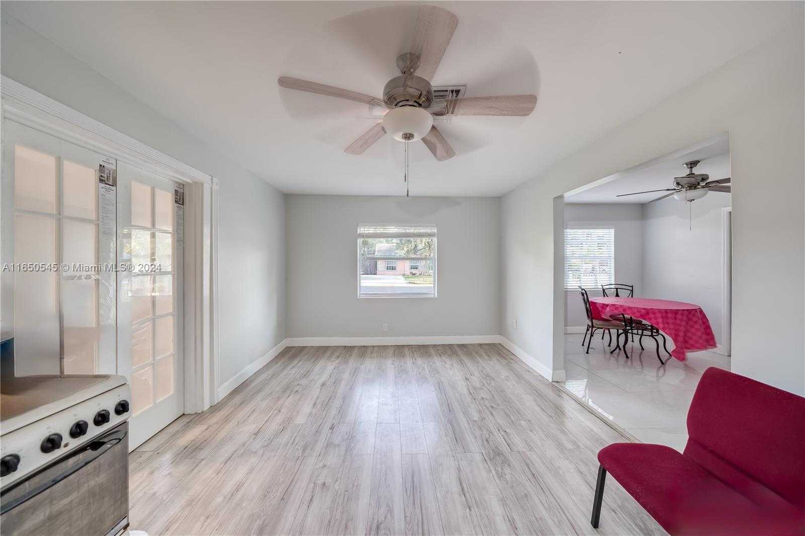 Small Image of 725 NORTH WEST 15TH CT, Pompano Beach Number 14