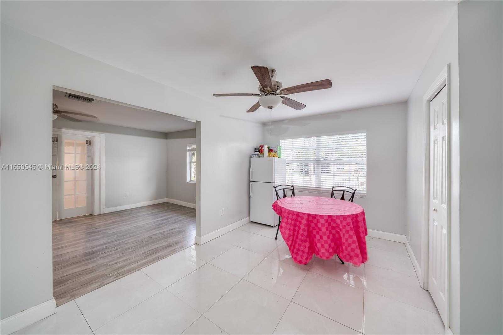 Small Image of 725 NORTH WEST 15TH CT, Pompano Beach Number 17