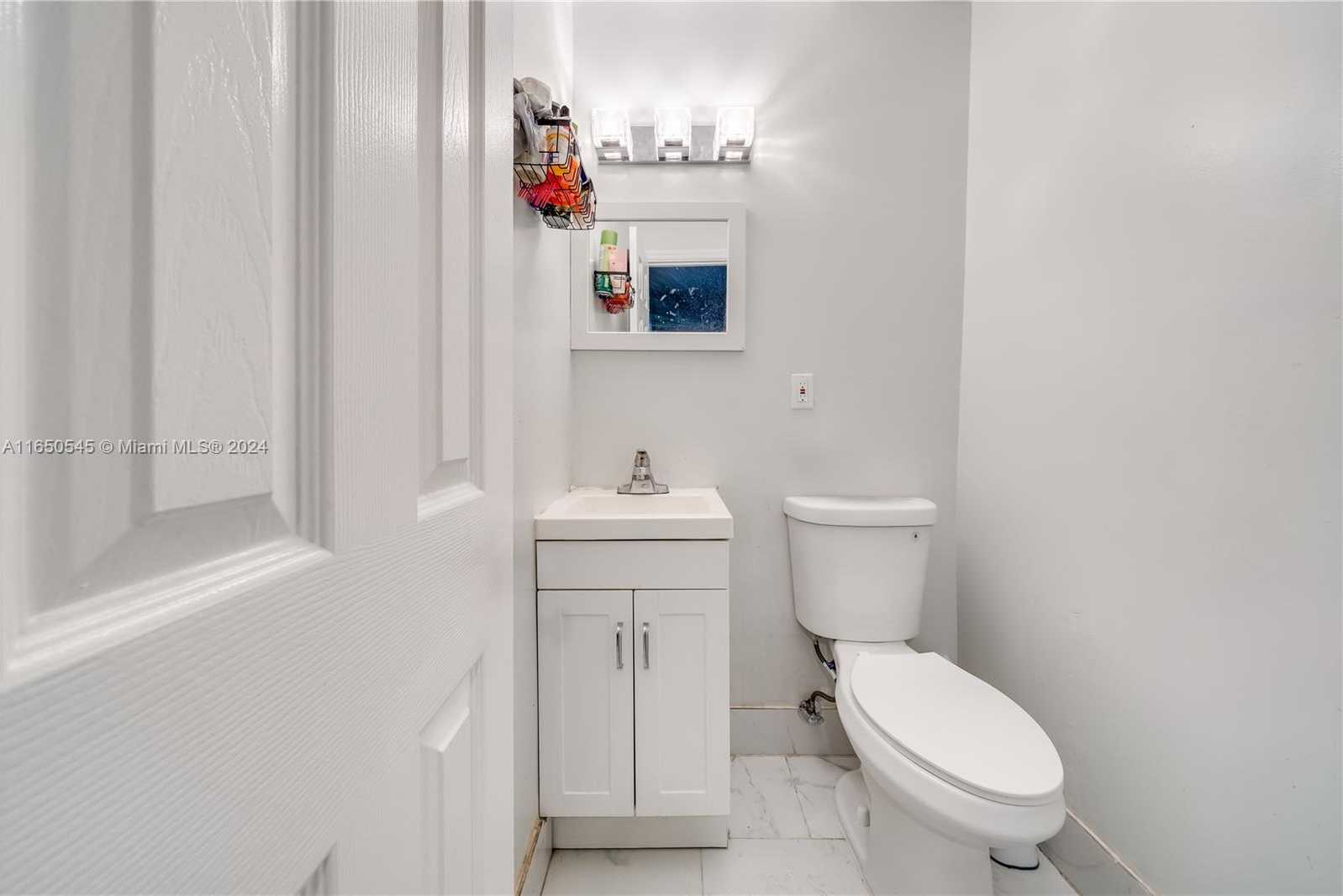 Small Image of 725 NORTH WEST 15TH CT, Pompano Beach Number 36