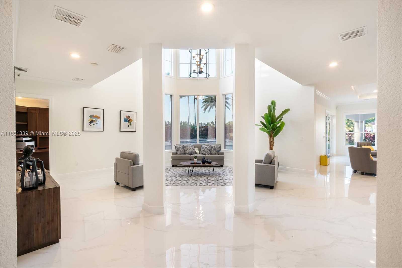 Small Image of 14403 SOUTH JOCKEY CIR S, Davie Number 51
