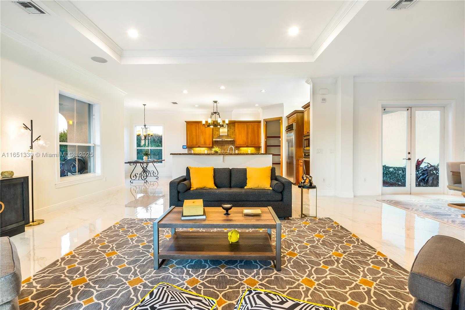Small Image of 14403 SOUTH JOCKEY CIR S, Davie Number 57