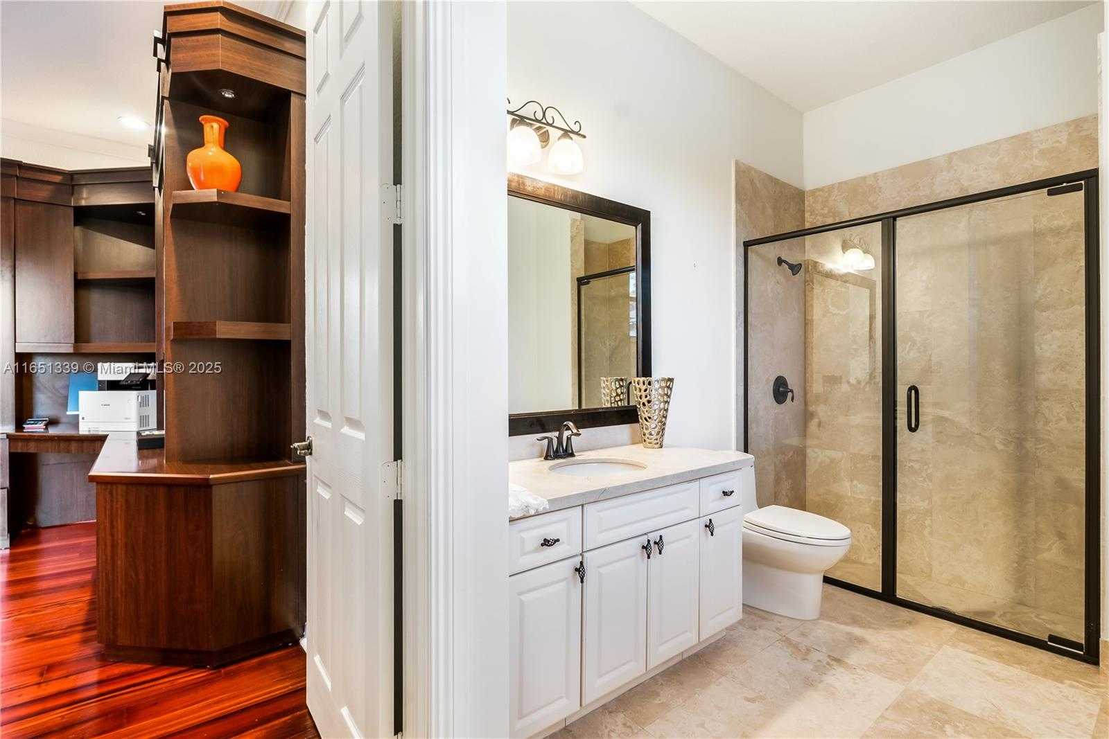 Small Image of 14403 SOUTH JOCKEY CIR S, Davie Number 63