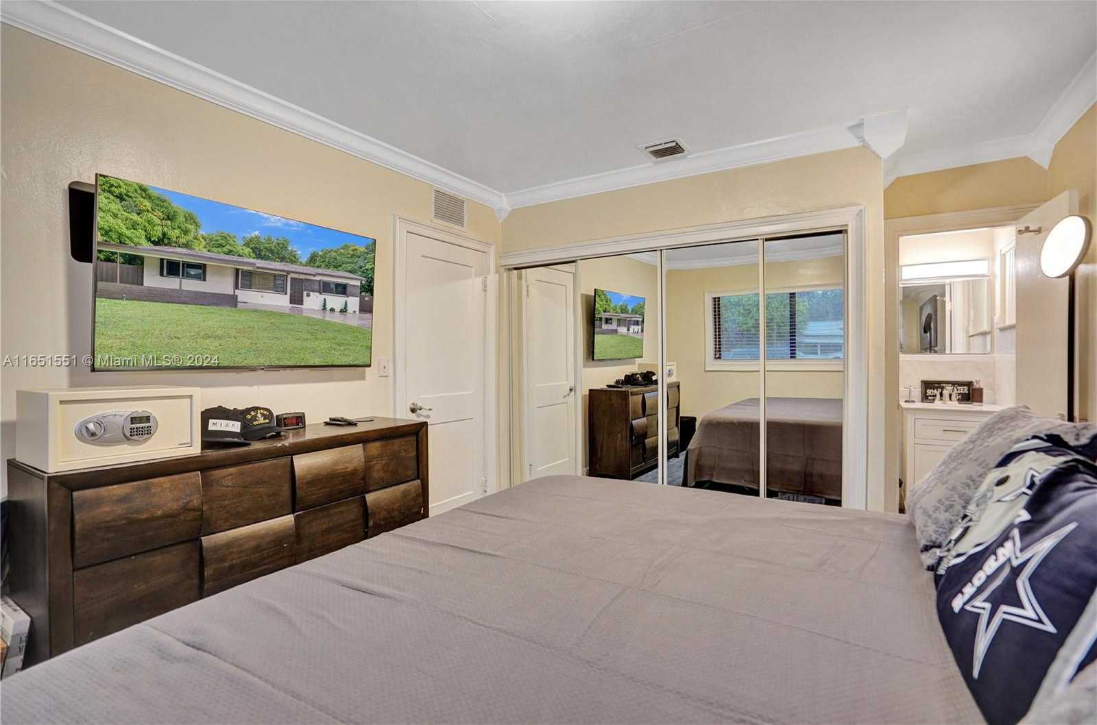 Small Image of 770 NORTH WEST 175TH DR, Miami Gardens Number 29