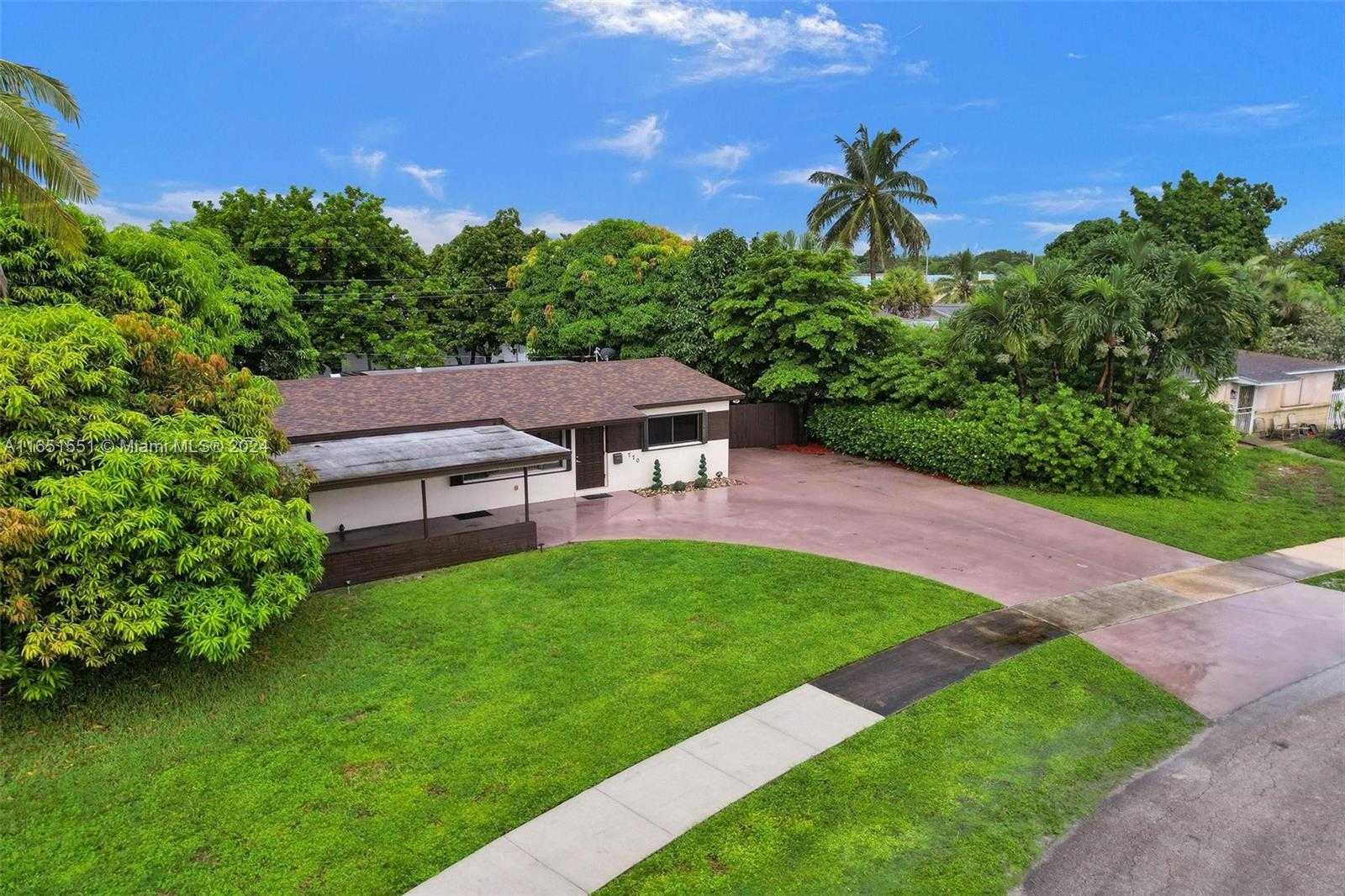Small Image of 770 NORTH WEST 175TH DR, Miami Gardens Number 31
