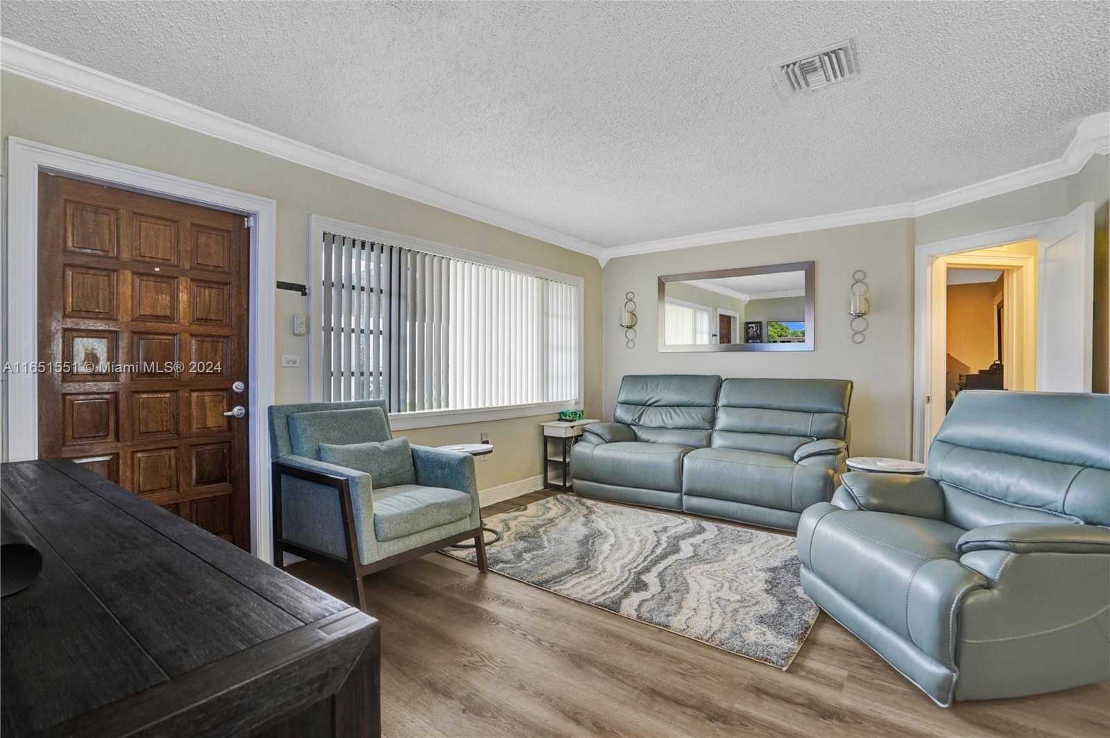 Small Image of 770 NORTH WEST 175TH DR, Miami Gardens Number 4
