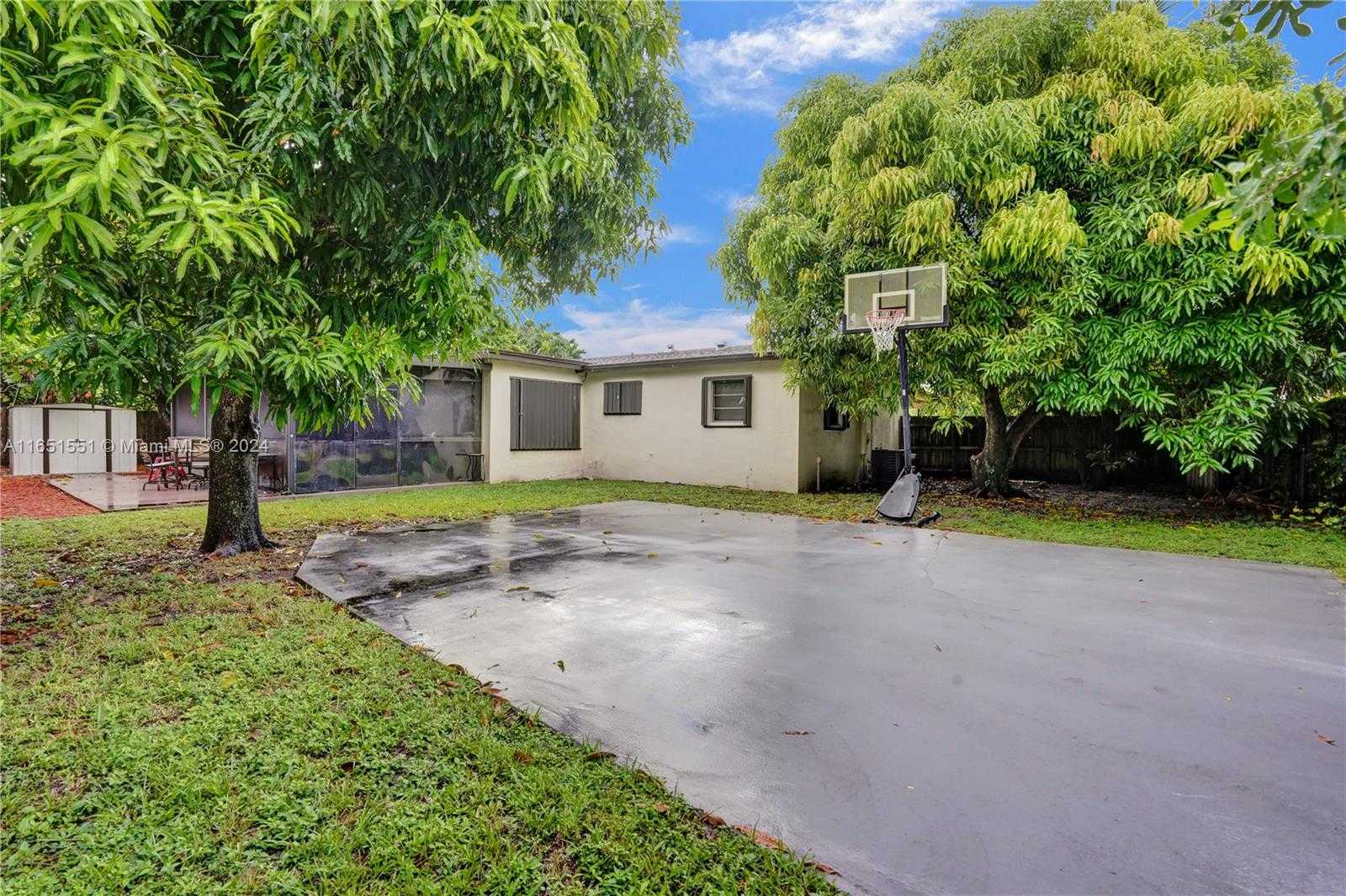 Small Image of 770 NORTH WEST 175TH DR, Miami Gardens Number 59