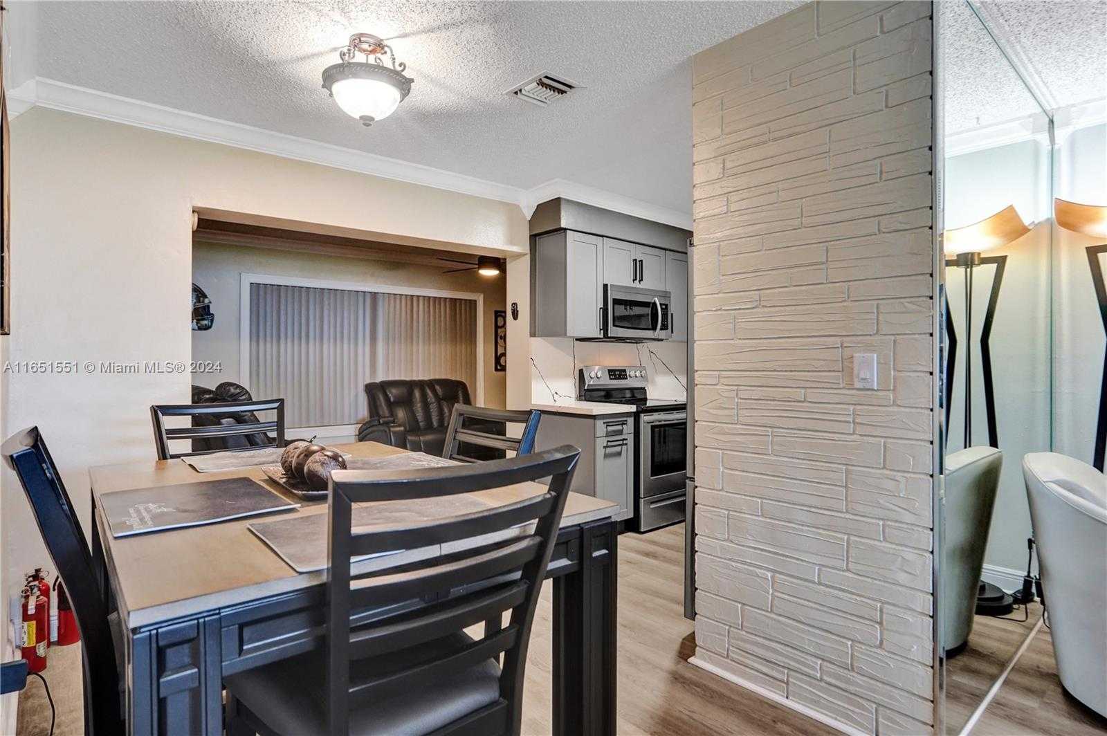 Small Image of 770 NORTH WEST 175TH DR, Miami Gardens Number 7