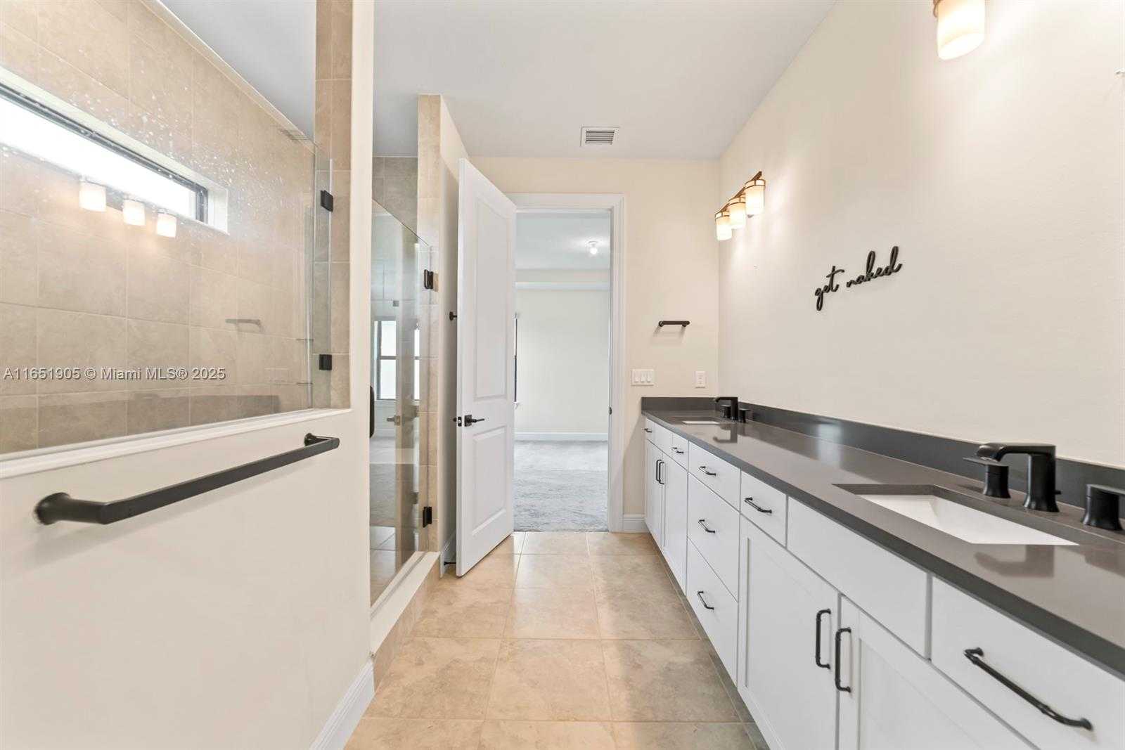 Small Image of 8123 NORTH WEST 78TH ST, Tamarac Number 34