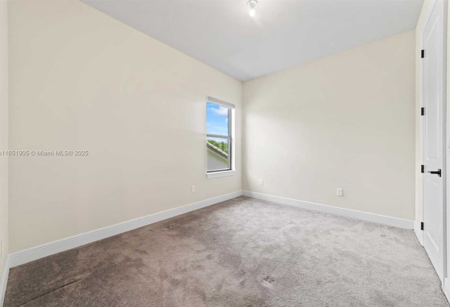 Small Image of 8123 NORTH WEST 78TH ST, Tamarac Number 37