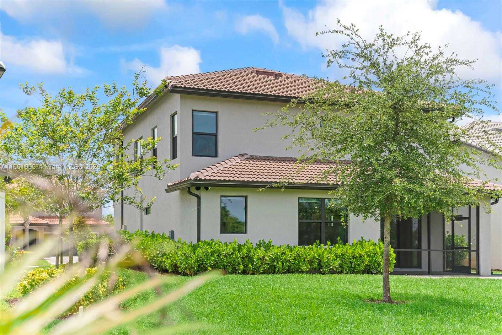 Small Image of 8123 NORTH WEST 78TH ST, Tamarac Number 4