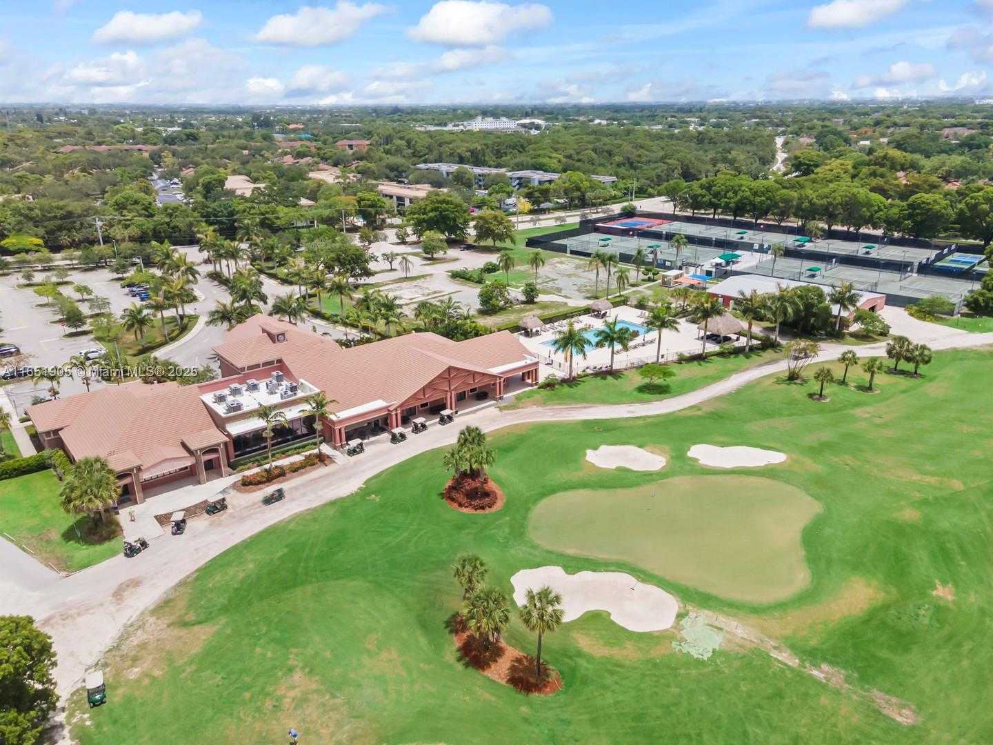 Small Image of 8123 NORTH WEST 78TH ST, Tamarac Number 41