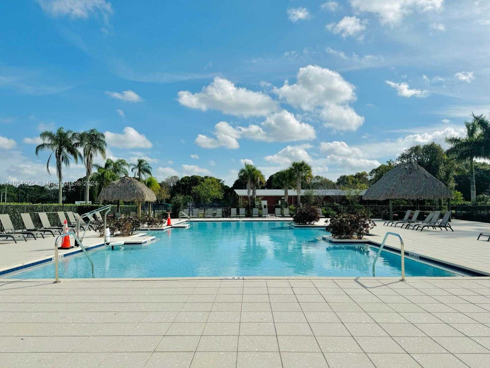 Small Image of 8123 NORTH WEST 78TH ST, Tamarac Number 52