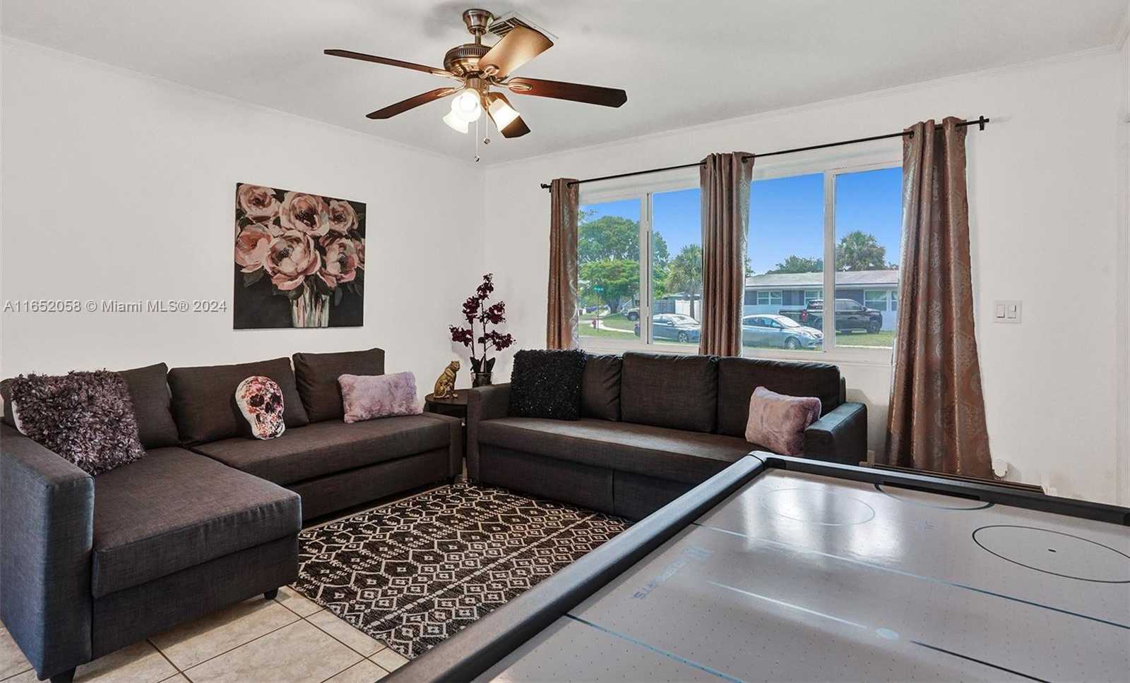 Small Image of 2320 SOUTH WEST 36TH AVE, Fort Lauderdale Number 15