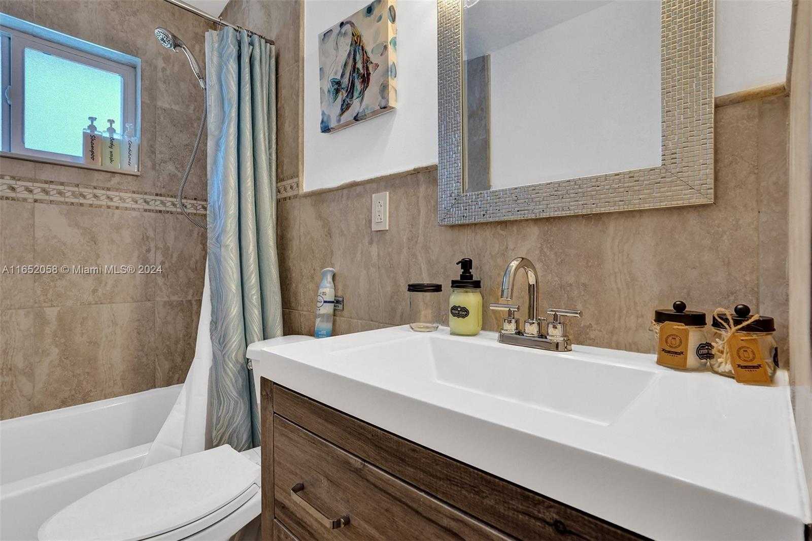 Small Image of 2320 SOUTH WEST 36TH AVE, Fort Lauderdale Number 17