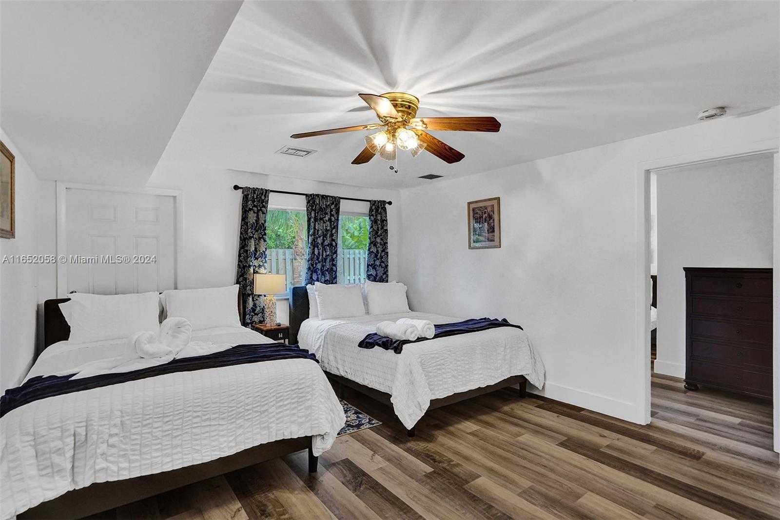 Small Image of 2320 SOUTH WEST 36TH AVE, Fort Lauderdale Number 23