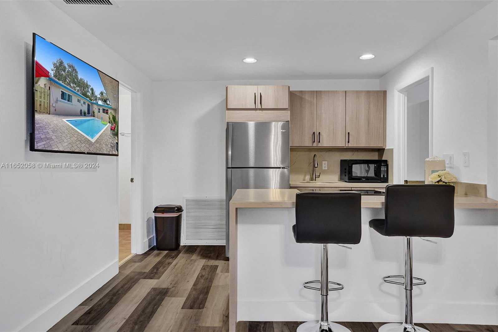 Small Image of 2320 SOUTH WEST 36TH AVE, Fort Lauderdale Number 27