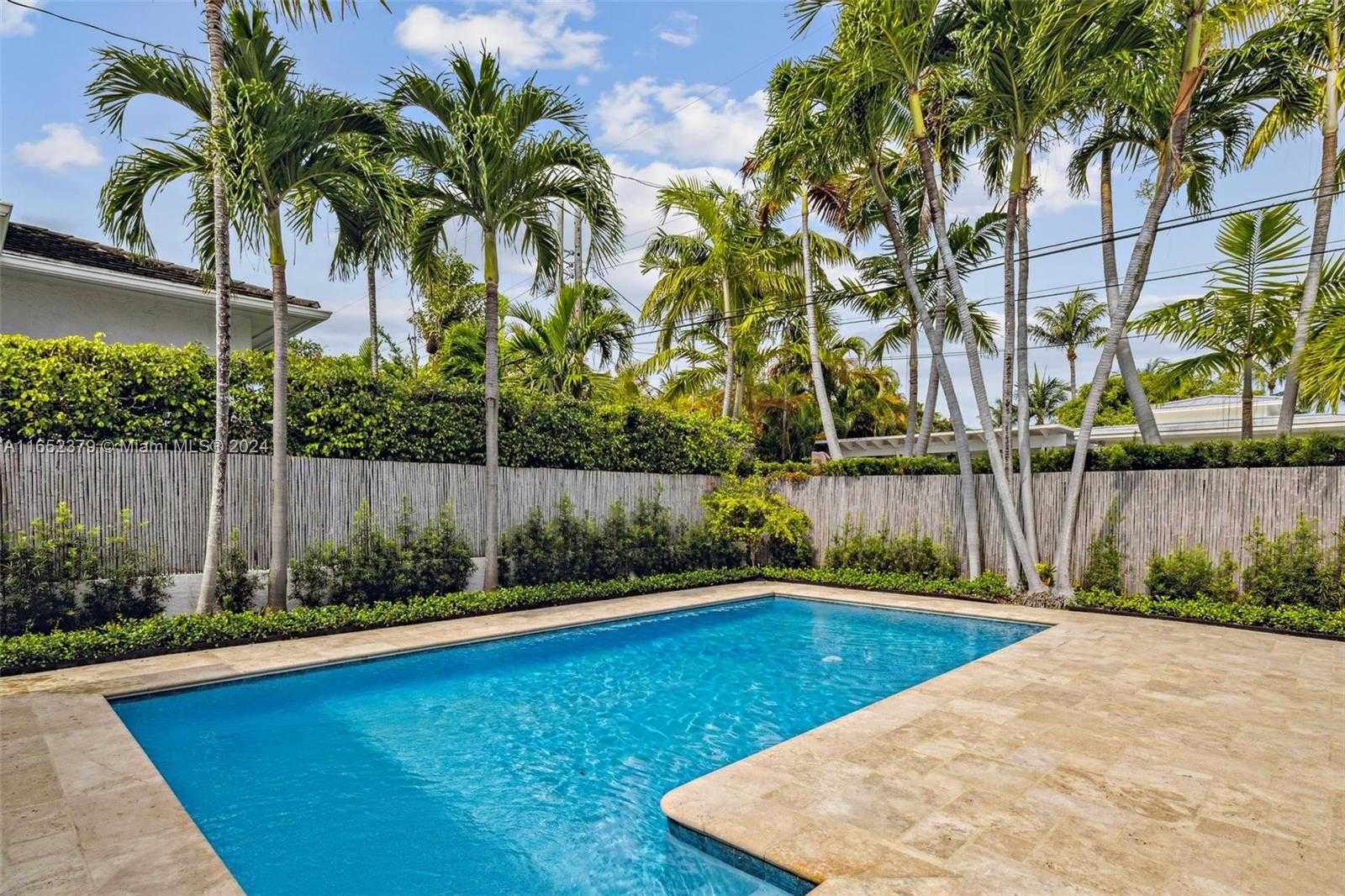 Small Image of 670 ALLENDALE RD, Key Biscayne Number 12