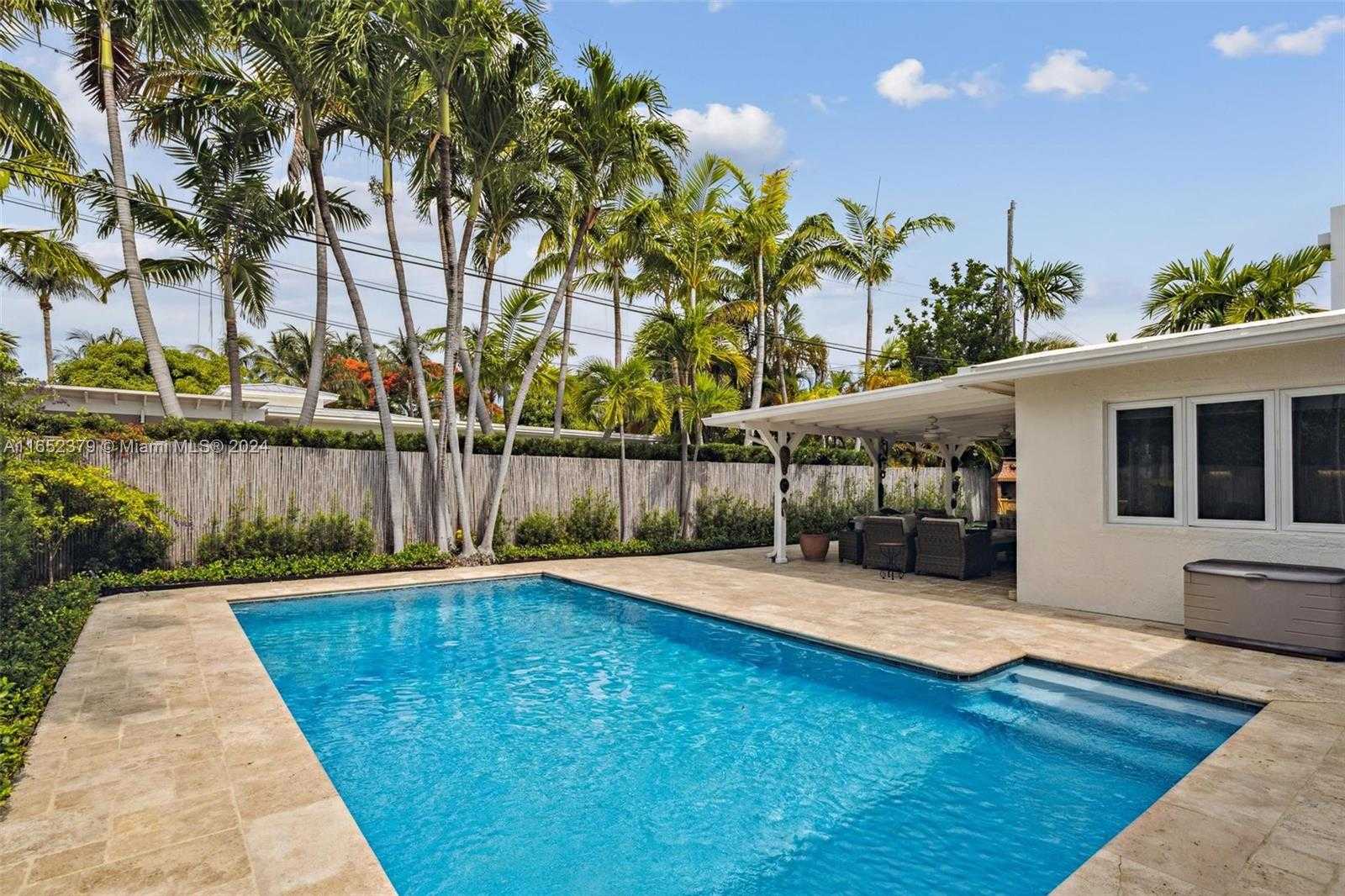 Small Image of 670 ALLENDALE RD, Key Biscayne Number 13