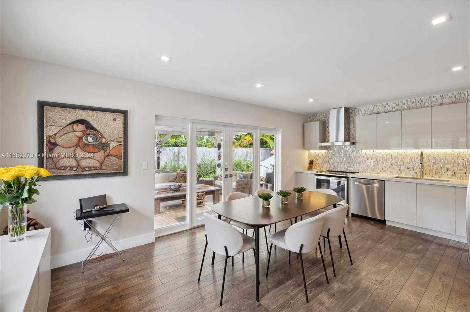 Small Image of 670 ALLENDALE RD, Key Biscayne Number 15