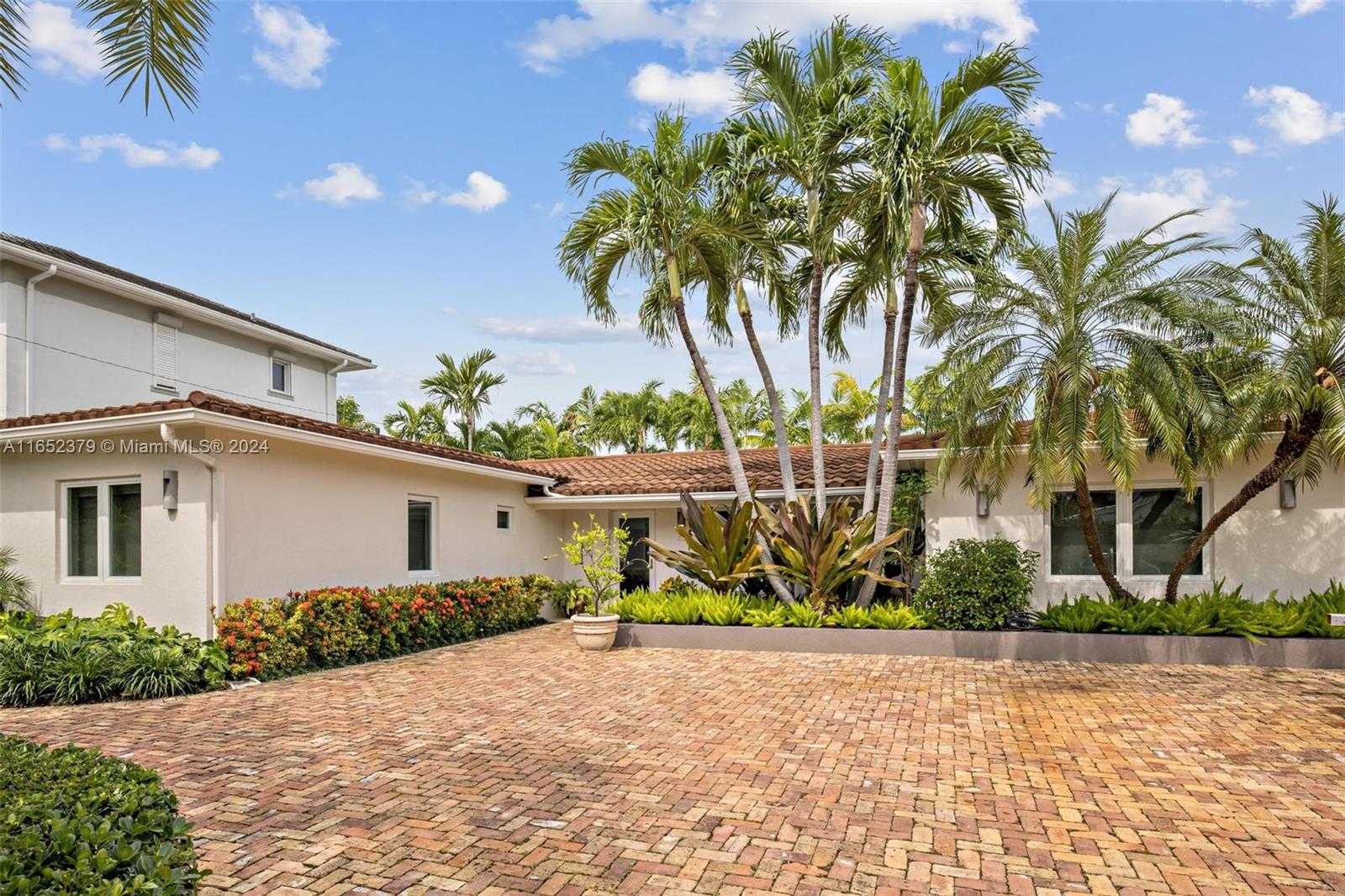 Small Image of 670 ALLENDALE RD, Key Biscayne Number 3