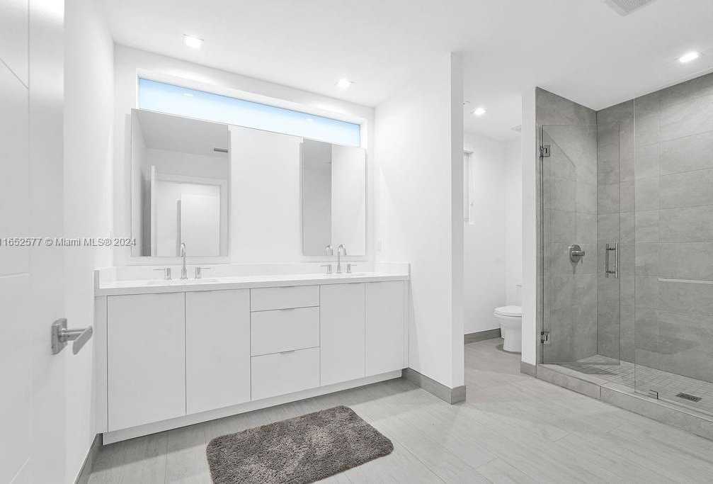 Small Image of 348 DESOTO ST, Hollywood Number 41
