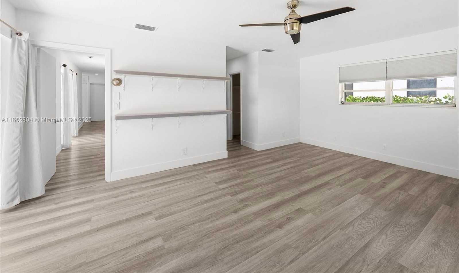 Small Image of 661 LAYNE BLVD, Hallandale Beach Number 24