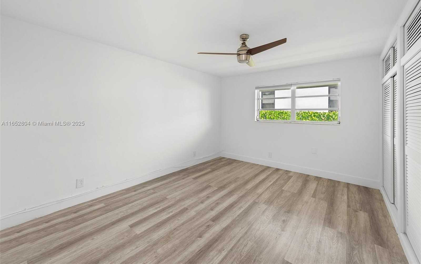 Small Image of 661 LAYNE BLVD, Hallandale Beach Number 27
