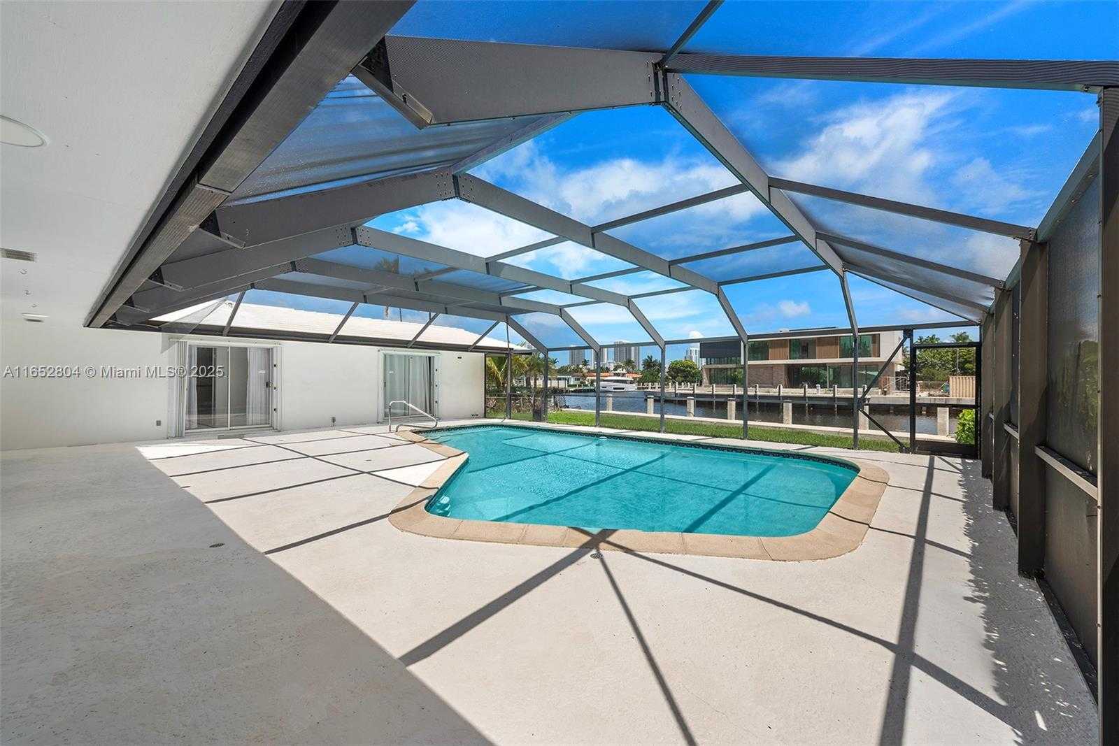 Small Image of 661 LAYNE BLVD, Hallandale Beach Number 32