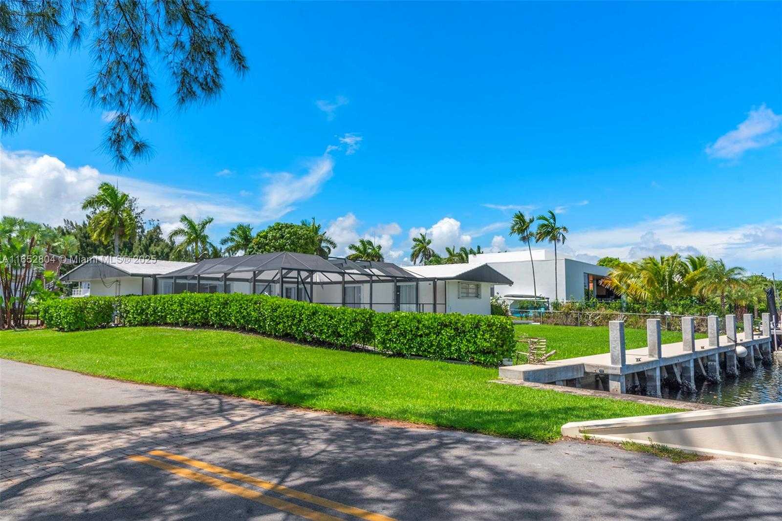 Small Image of 661 LAYNE BLVD, Hallandale Beach Number 33