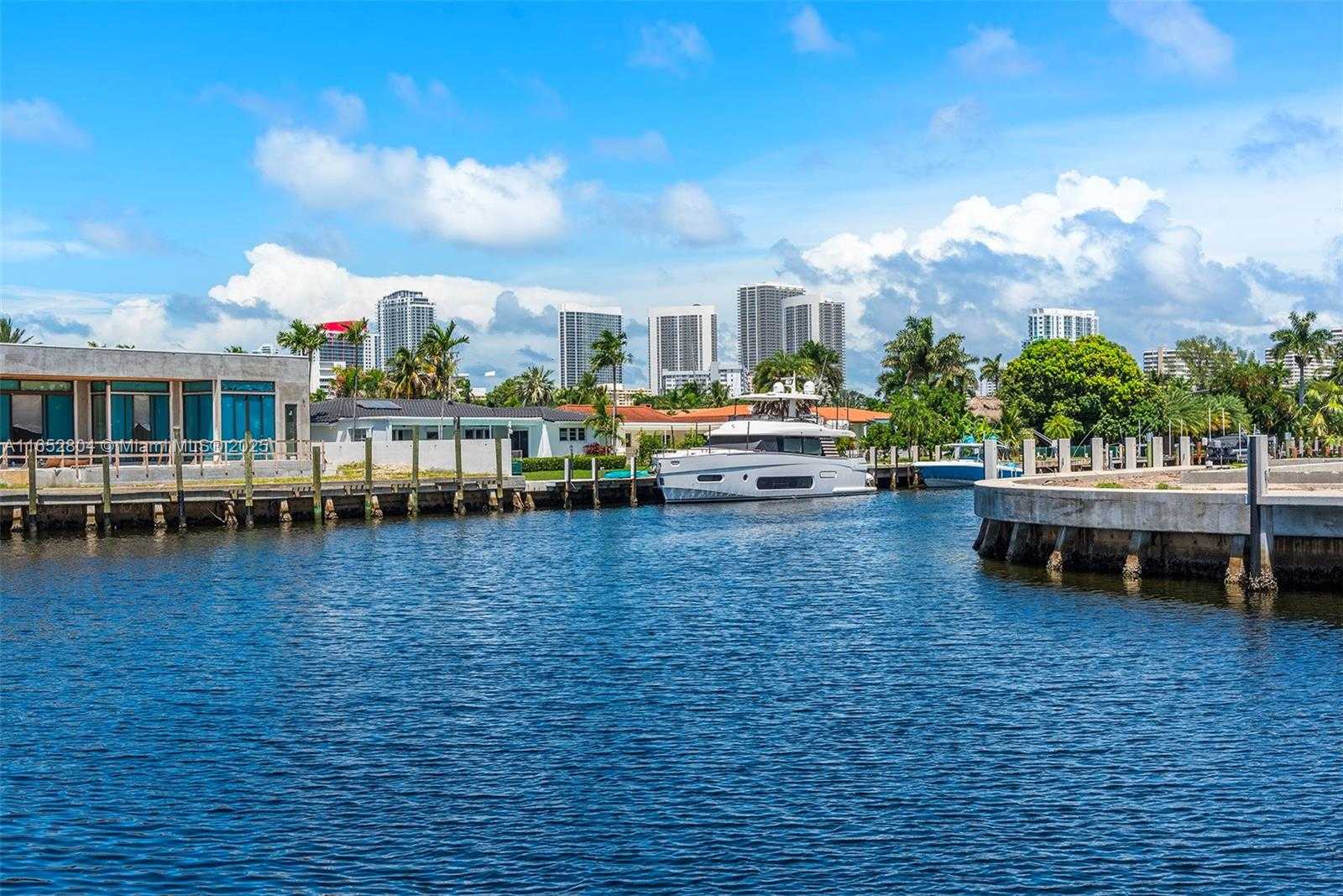 Small Image of 661 LAYNE BLVD, Hallandale Beach Number 9