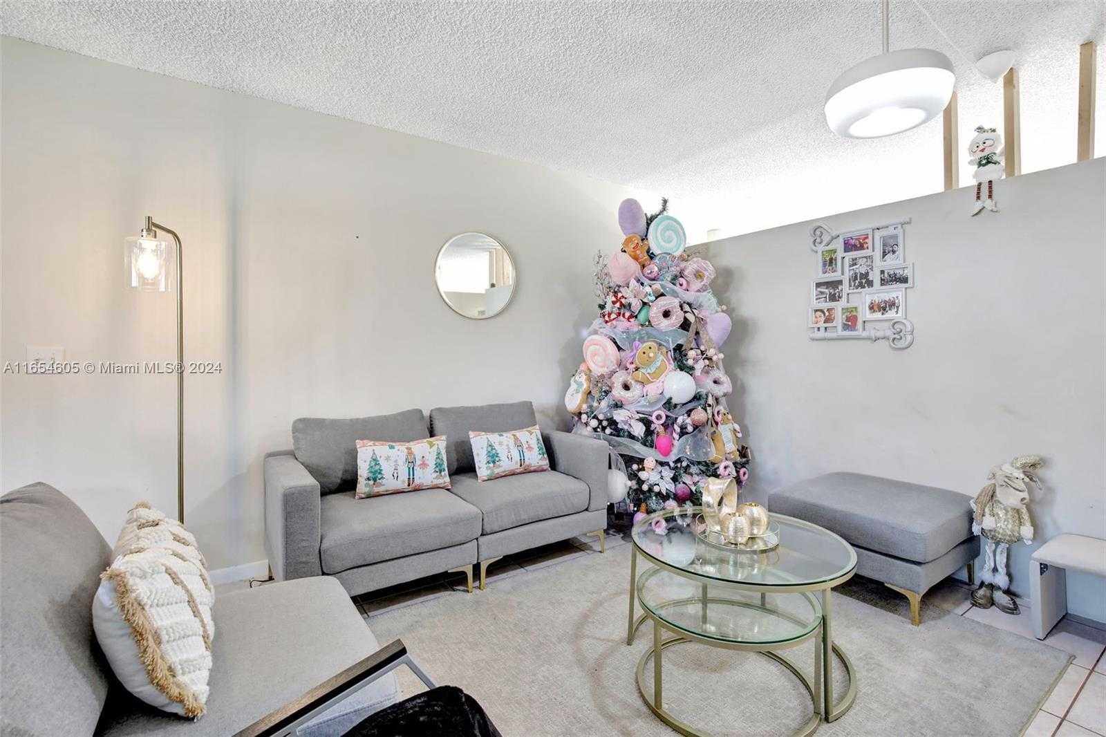 Small Image of 380 EAST 45 ST, Hialeah Number 17