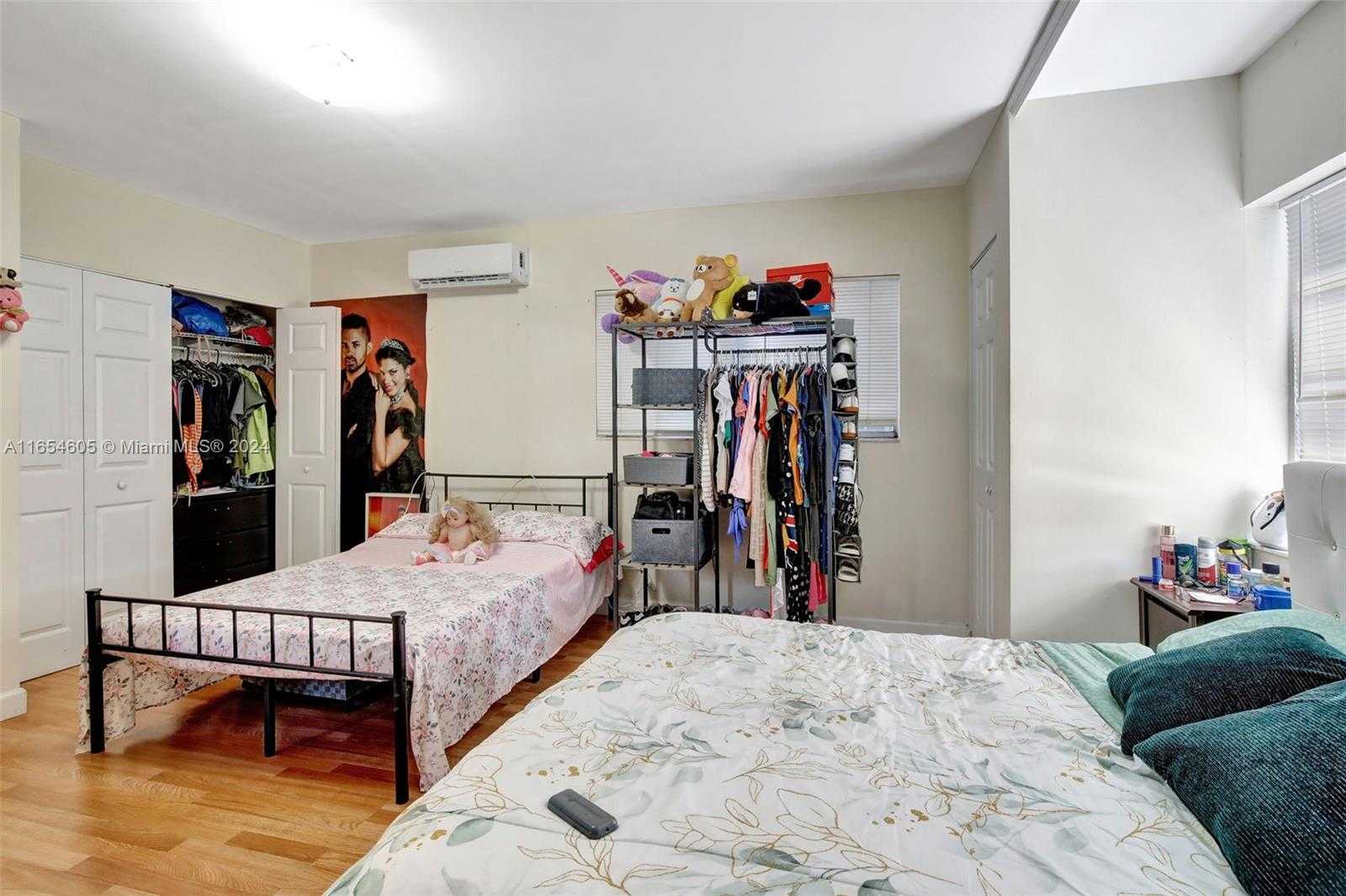 Small Image of 380 EAST 45 ST, Hialeah Number 22