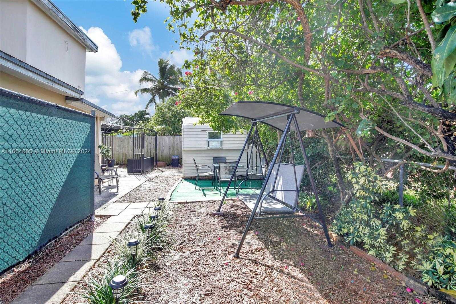Small Image of 380 EAST 45 ST, Hialeah Number 32