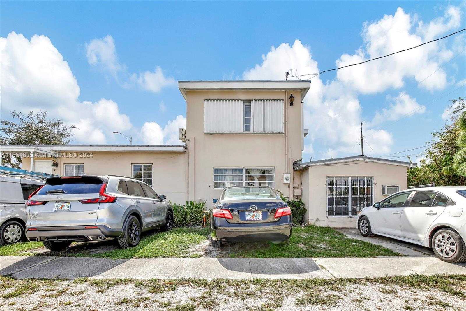 Small Image of 380 EAST 45 ST, Hialeah Number 4