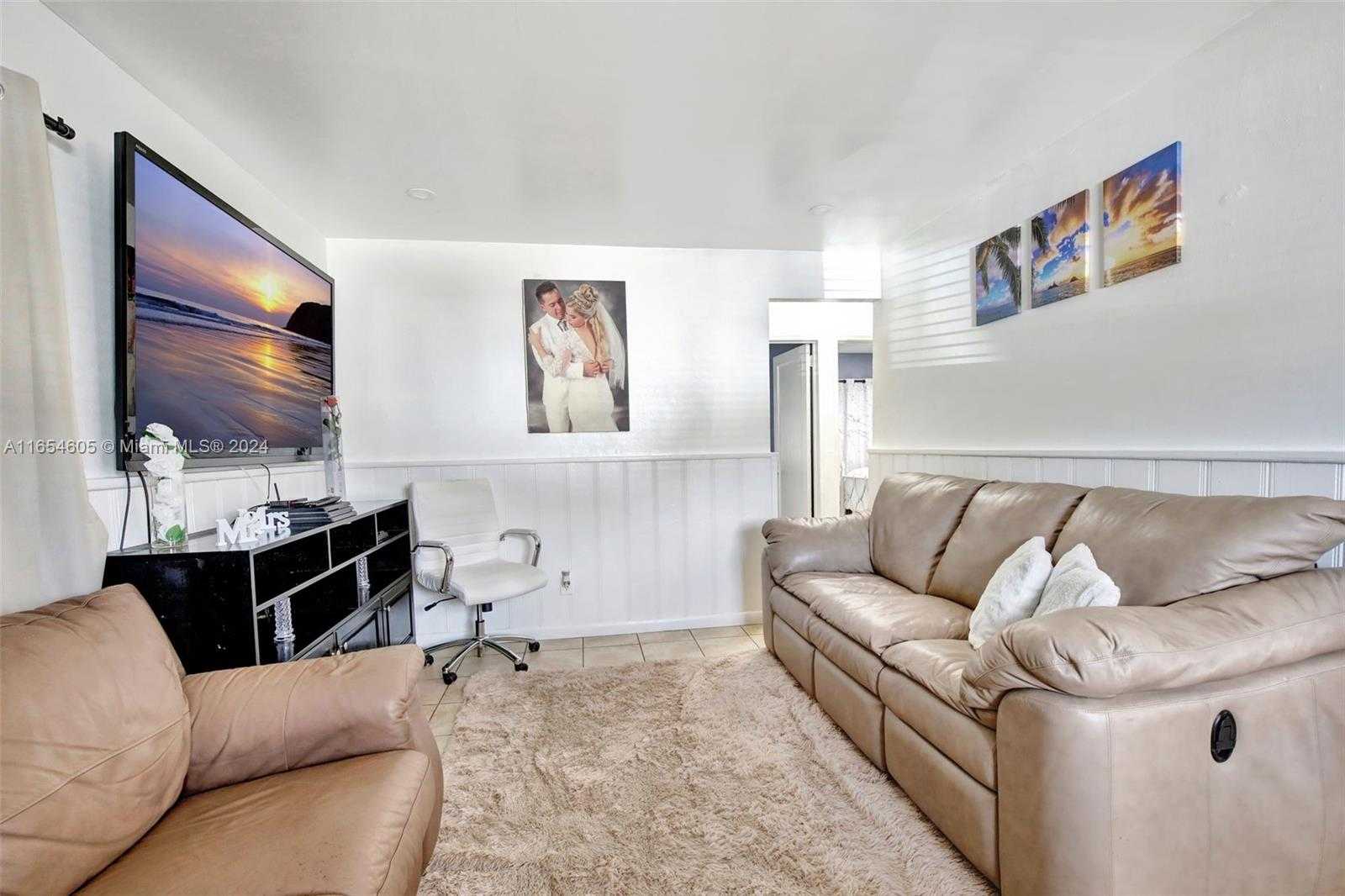 Small Image of 380 EAST 45 ST, Hialeah Number 6