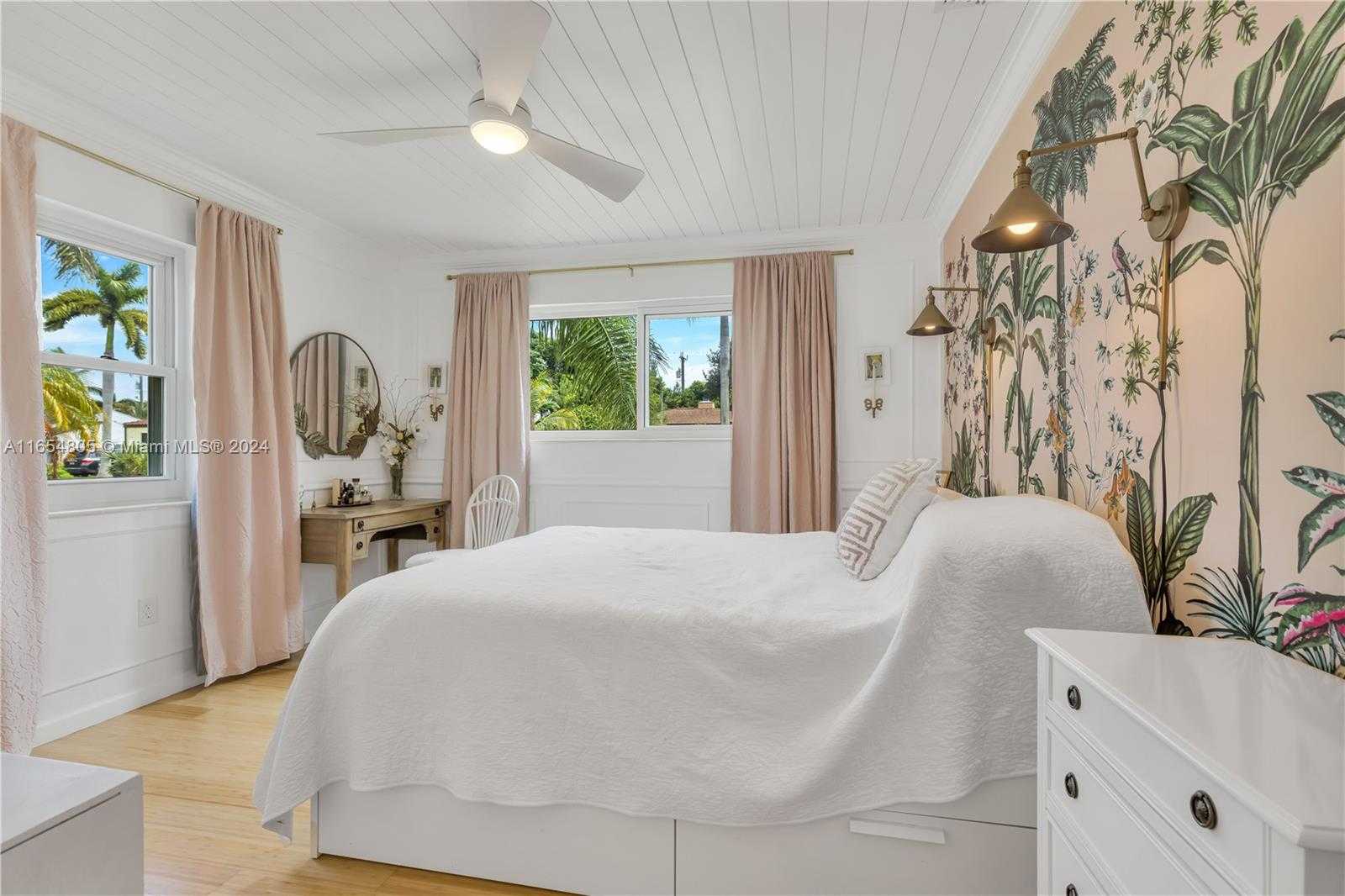 Small Image of 1539 FUNSTON ST, Hollywood Number 23