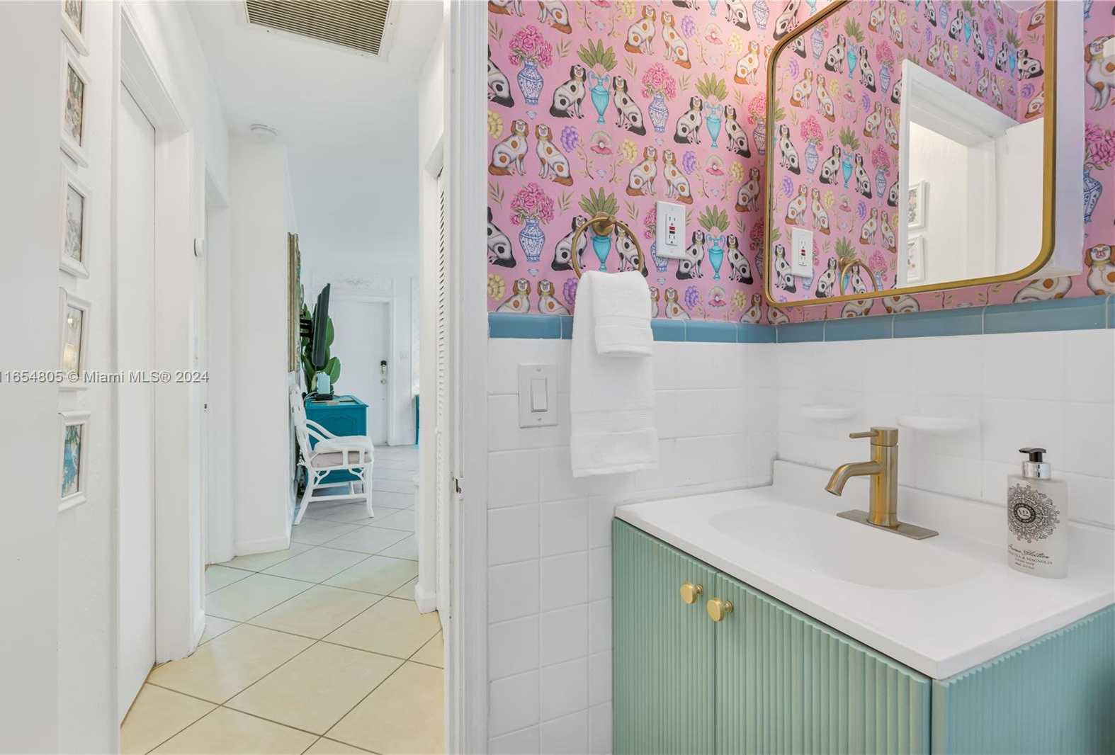 Small Image of 1539 FUNSTON ST, Hollywood Number 30
