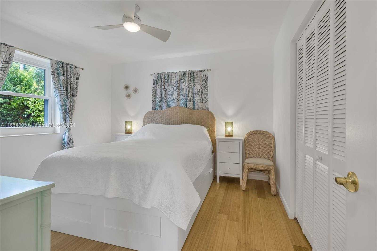 Small Image of 1539 FUNSTON ST, Hollywood Number 32