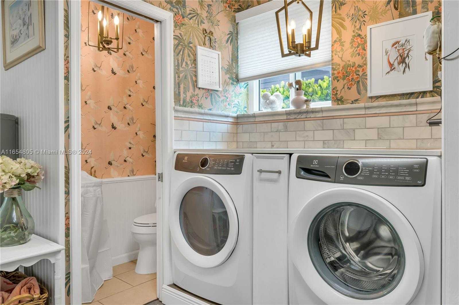 Small Image of 1539 FUNSTON ST, Hollywood Number 38