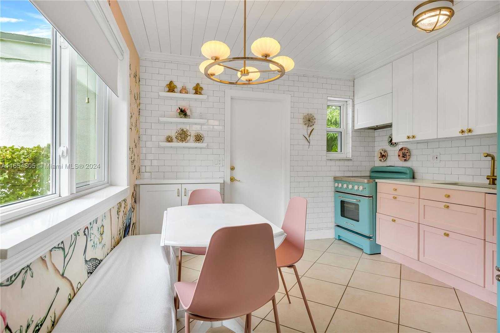 Small Image of 1539 FUNSTON ST, Hollywood Number 9