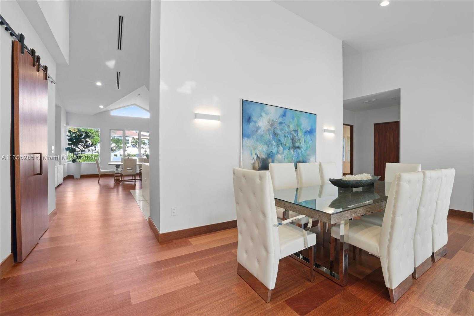 Small Image of 543 HIBISCUS DR, Hallandale Beach Number 8