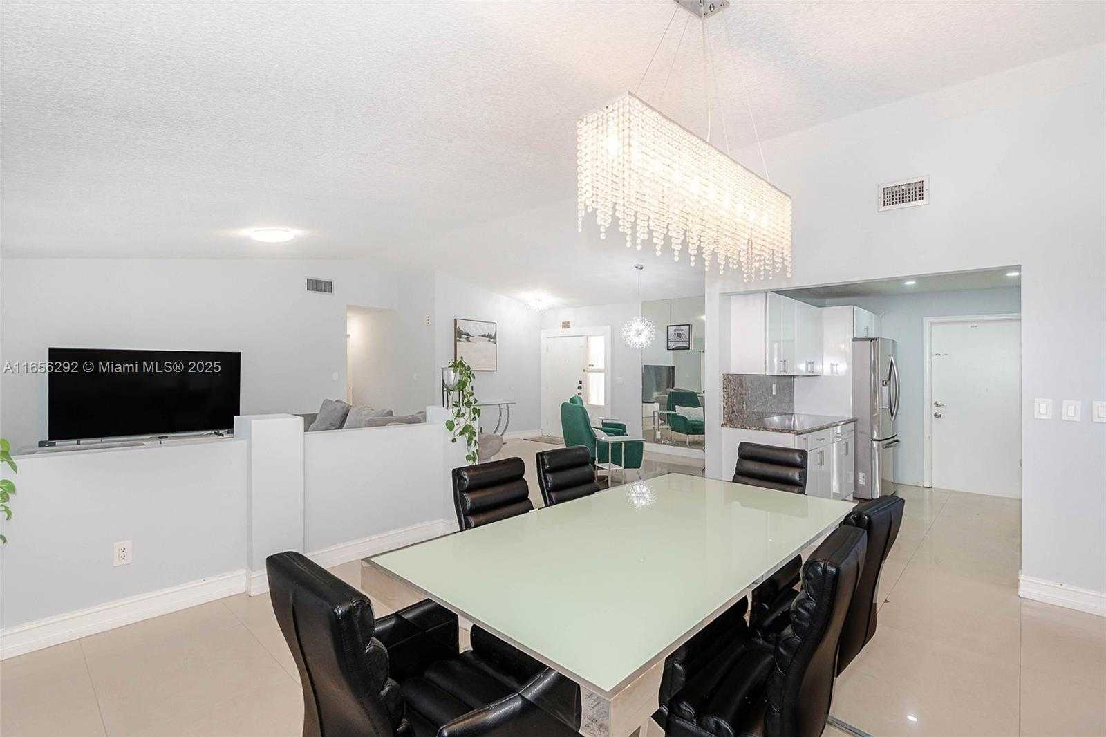 Small Image of 11533 SOUTH WEST 59TH CT, Cooper City Number 16