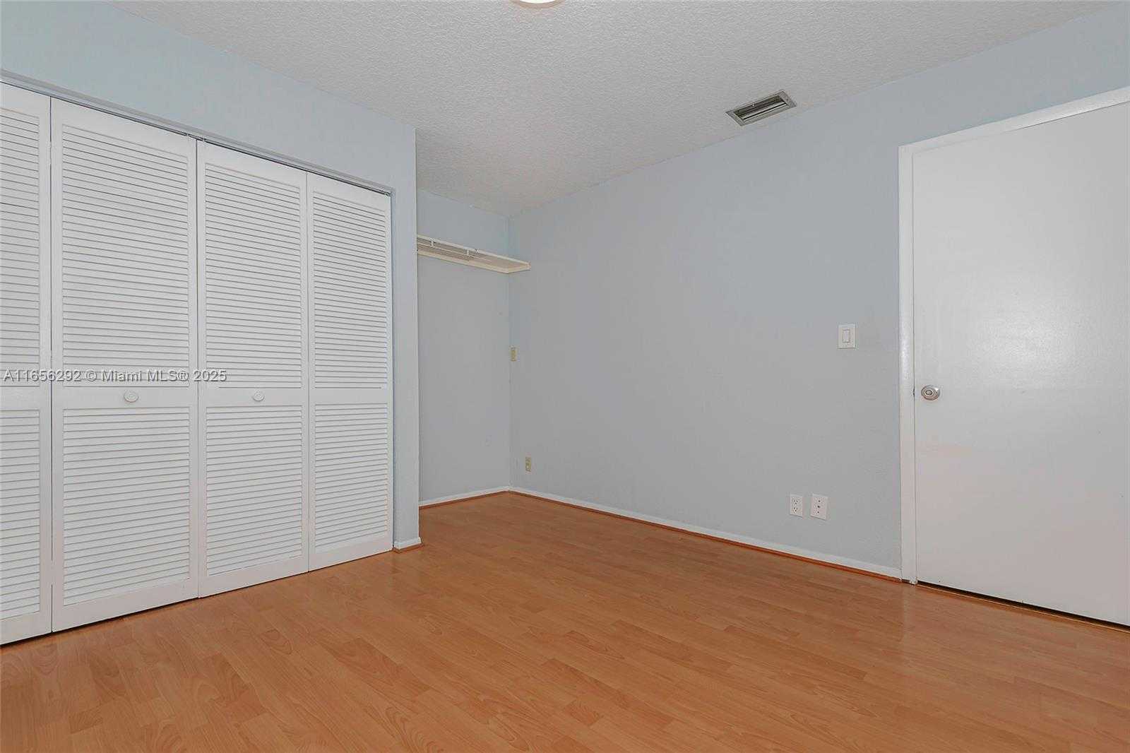 Small Image of 11533 SOUTH WEST 59TH CT, Cooper City Number 22