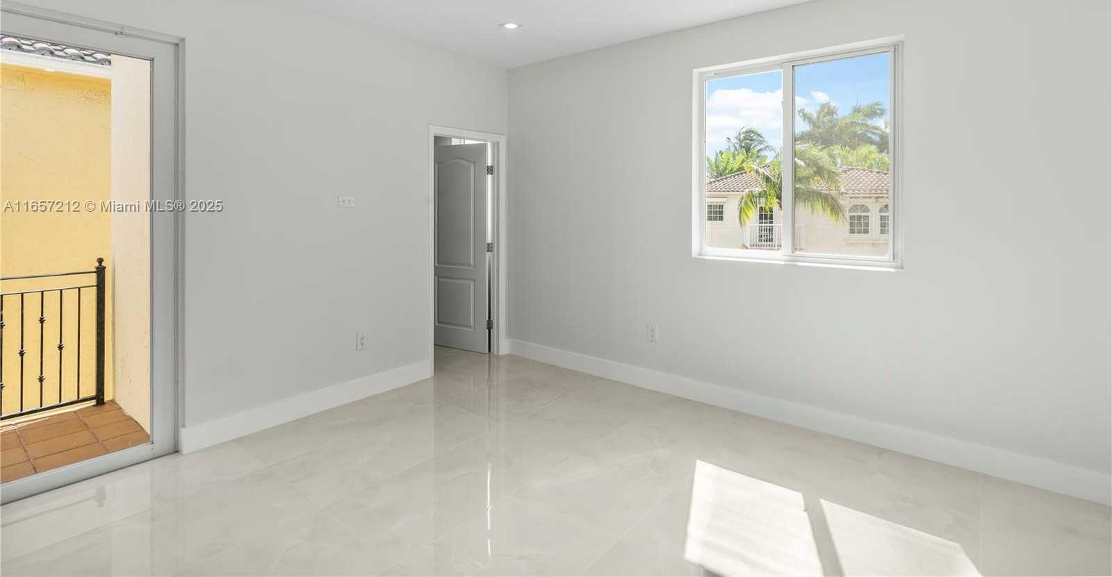 Small Image of 21227 NORTH EAST 31ST PL, Aventura Number 18