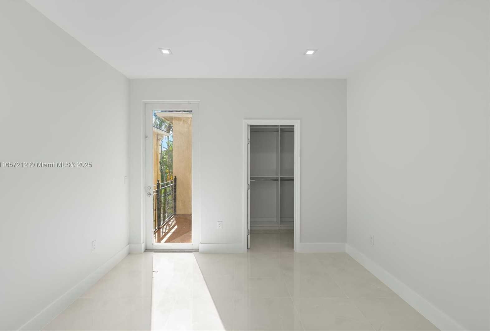 Small Image of 21227 NORTH EAST 31ST PL, Aventura Number 19