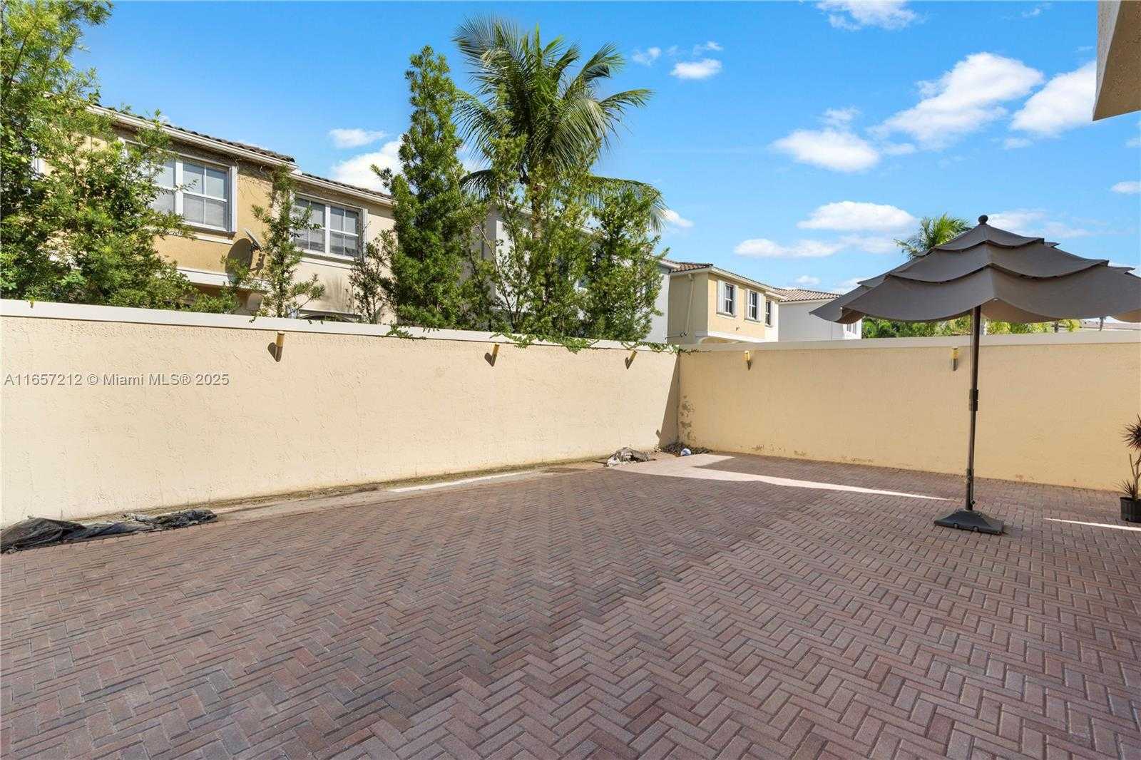 Small Image of 21227 NORTH EAST 31ST PL, Aventura Number 31