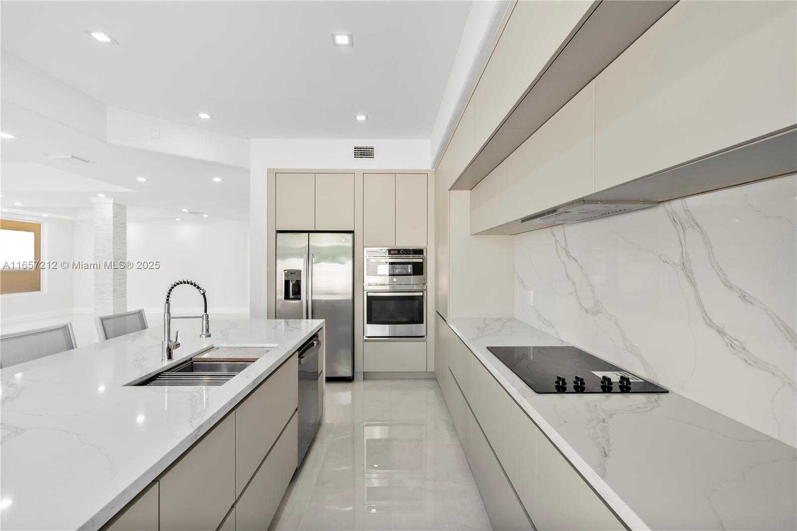 Small Image of 21227 NORTH EAST 31ST PL, Aventura Number 8
