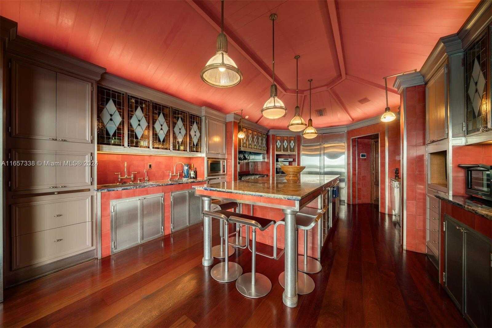 Small Image of 230 HARBOR DRIVE, Key Biscayne Number 12