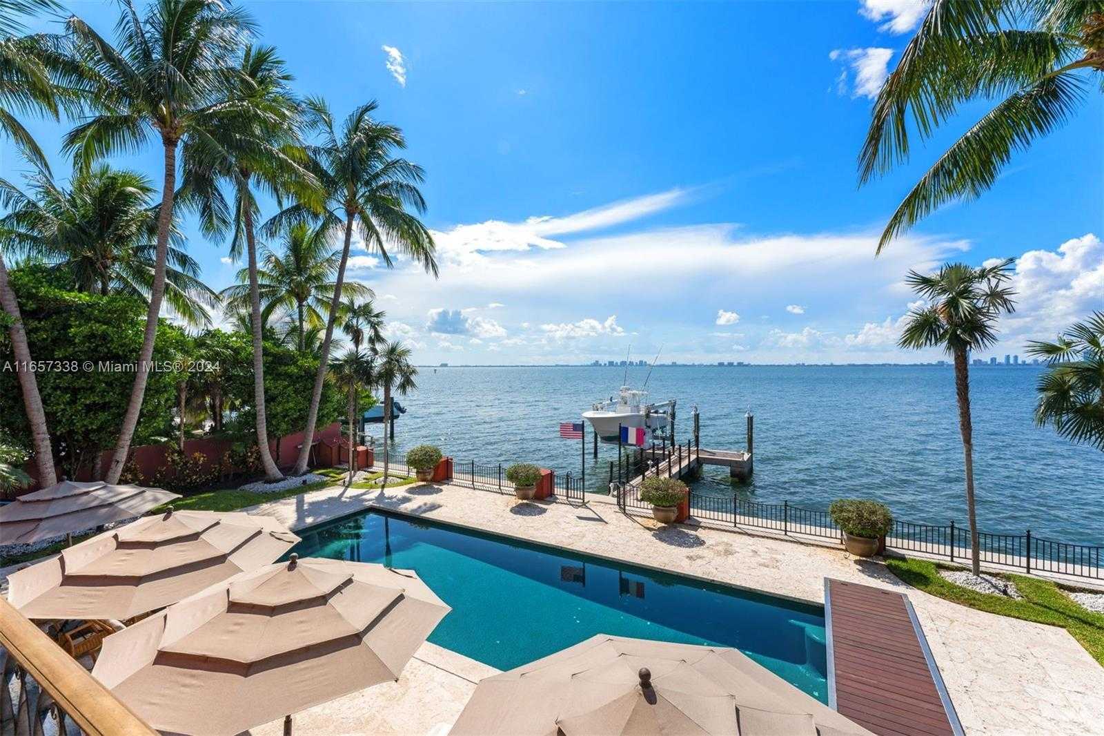 Small Image of 230 HARBOR DRIVE, Key Biscayne Number 24